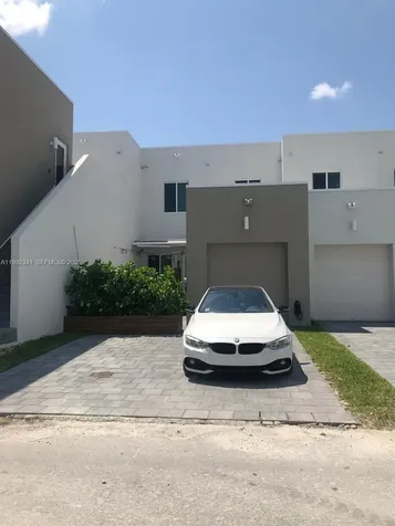 10355 NW 66th Street Doral FL 33178