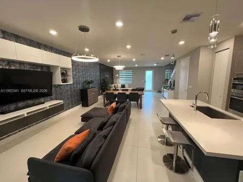 10355 NW 66th Street Doral FL 33178