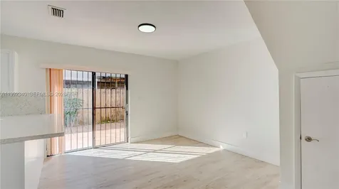 710 SW 114th Avenue Sweetwater FL 33174