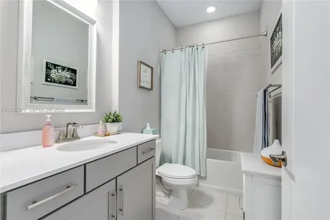 20921 NW 1st Court Pembroke Pines FL 33029