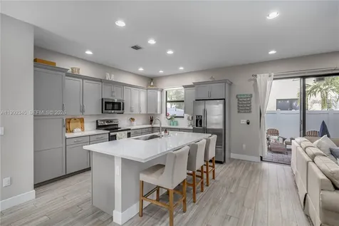 20921 NW 1st Court Pembroke Pines FL 33029