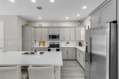 20921 NW 1st Court Pembroke Pines FL 33029