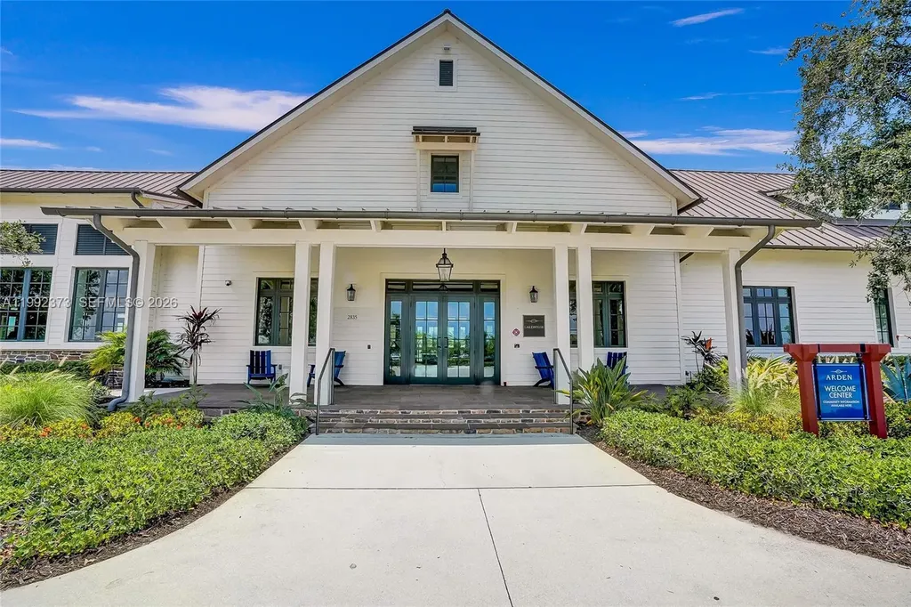 17183 Tawny Owl Trail Loxahatchee FL 33470