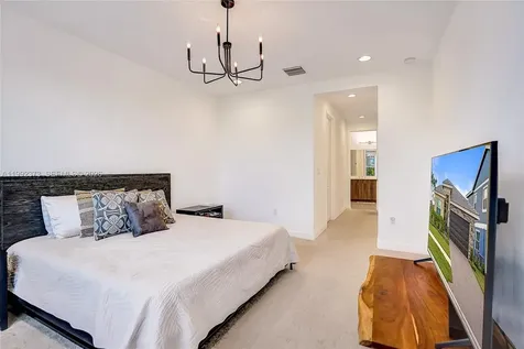 17183 Tawny Owl Trail Loxahatchee FL 33470