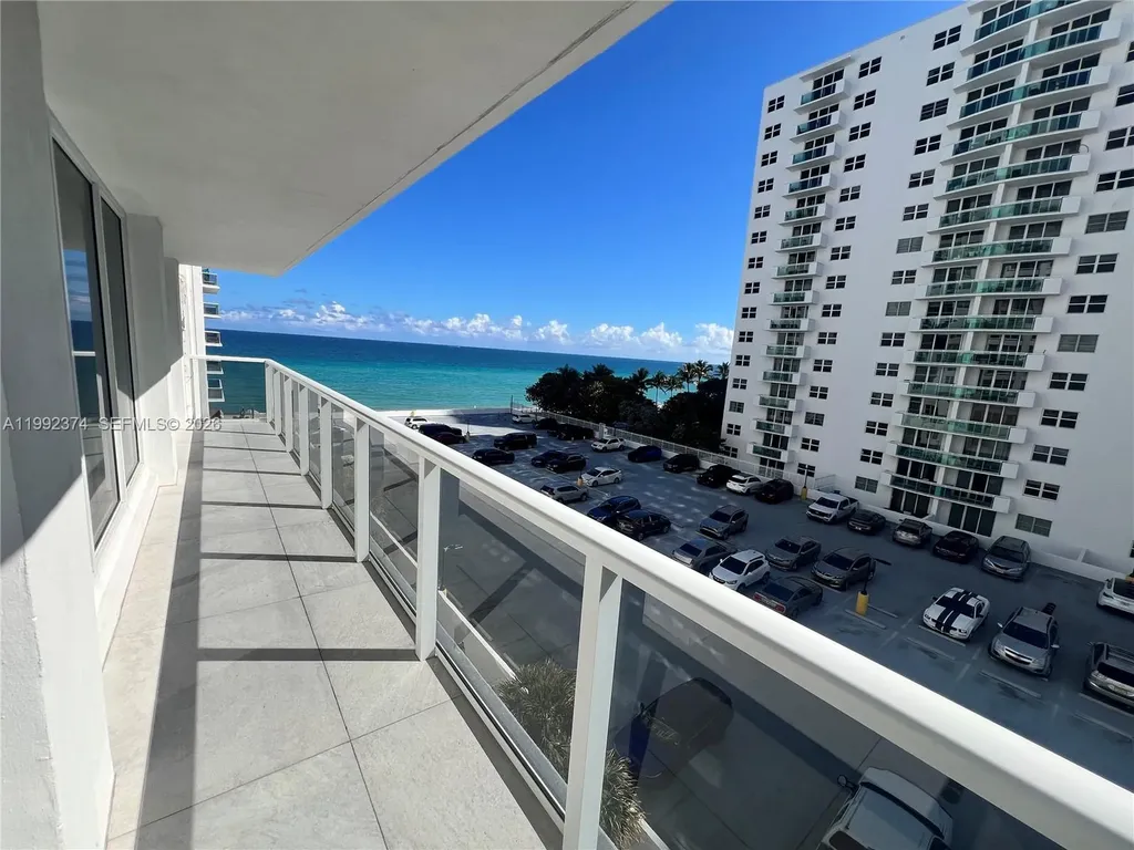 2751 S Ocean Drive Hollywood FL 33019