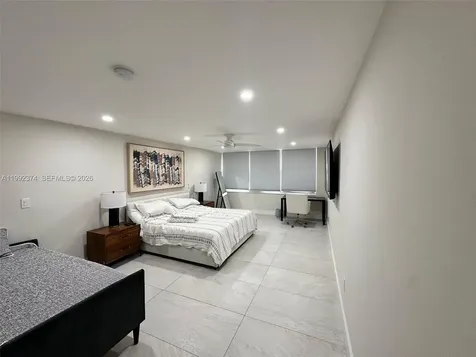 2751 S Ocean Drive Hollywood FL 33019