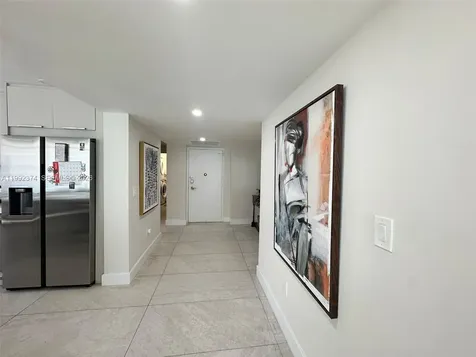 2751 S Ocean Drive Hollywood FL 33019