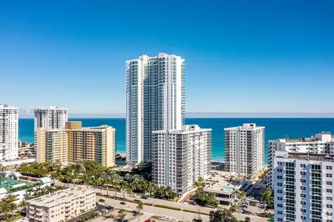 2751 S Ocean Drive Hollywood FL 33019