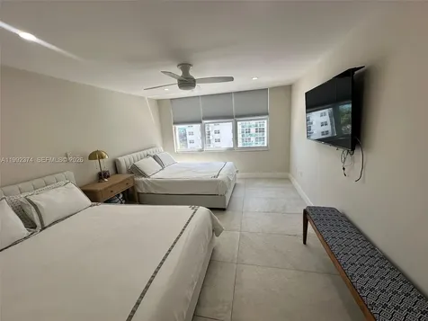 2751 S Ocean Drive Hollywood FL 33019