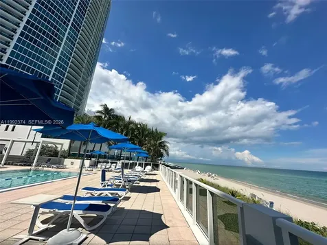 2751 S Ocean Drive Hollywood FL 33019