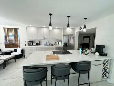 2751 S Ocean Drive Hollywood FL 33019