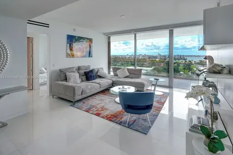 10203 Collins Avenue Bal Harbour FL 33154