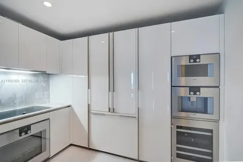 10203 Collins Avenue Bal Harbour FL 33154