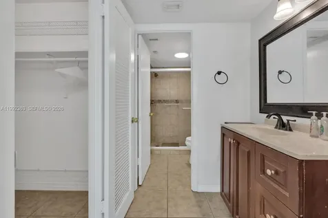 18011 Biscayne Boulevard Aventura FL 33160