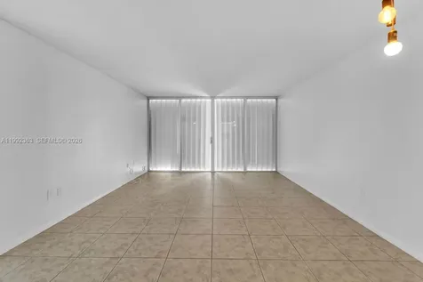 18011 Biscayne Boulevard Aventura FL 33160