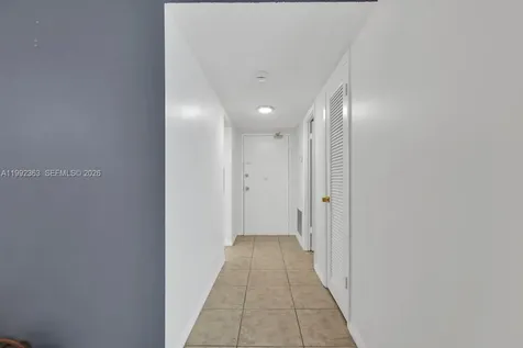 18011 Biscayne Boulevard Aventura FL 33160