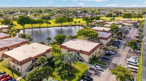 561 NW 100th Place Pembroke Pines FL 33024