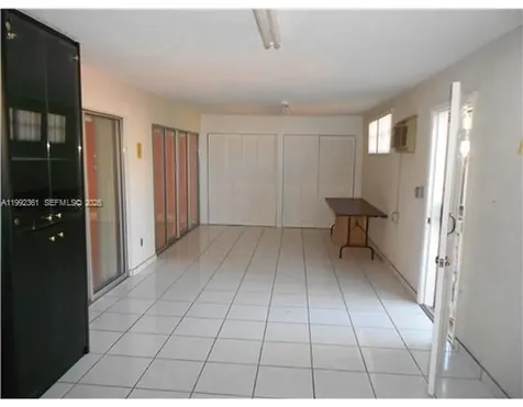 4131 W 18th Court Hialeah FL 33012