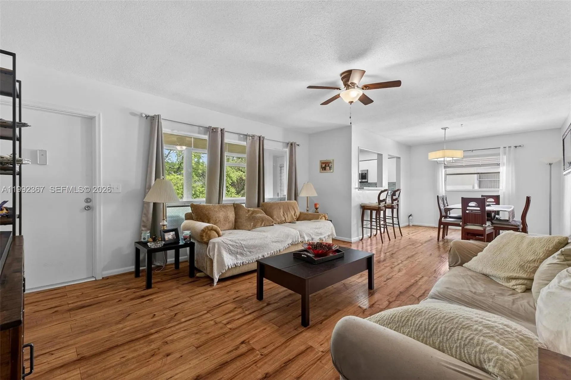 412 S Luna Court Hollywood FL 33021