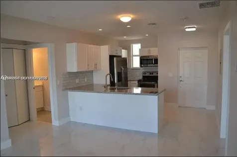 555 E Dania Beach Boulevard Dania Beach FL 33004
