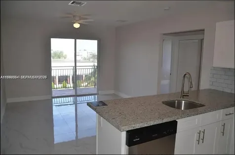555 E Dania Beach Boulevard Dania Beach FL 33004