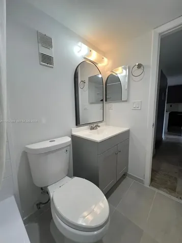 1811 Sabal Palm Drive Davie FL 33324