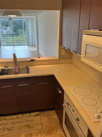 1811 Sabal Palm Drive Davie FL 33324