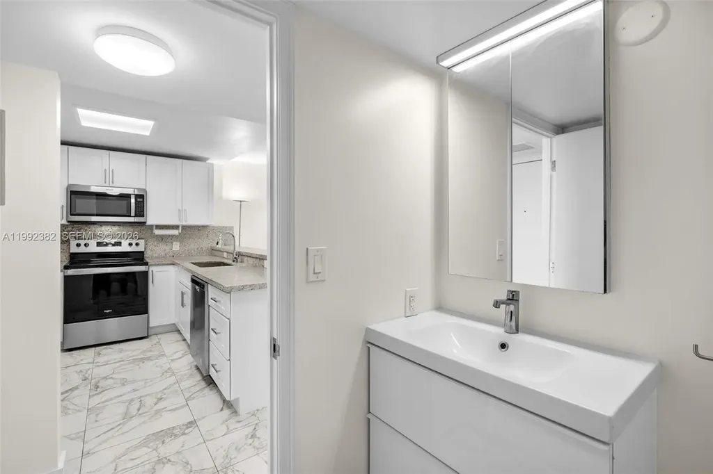 3800 S Ocean Drive Hollywood FL 33019