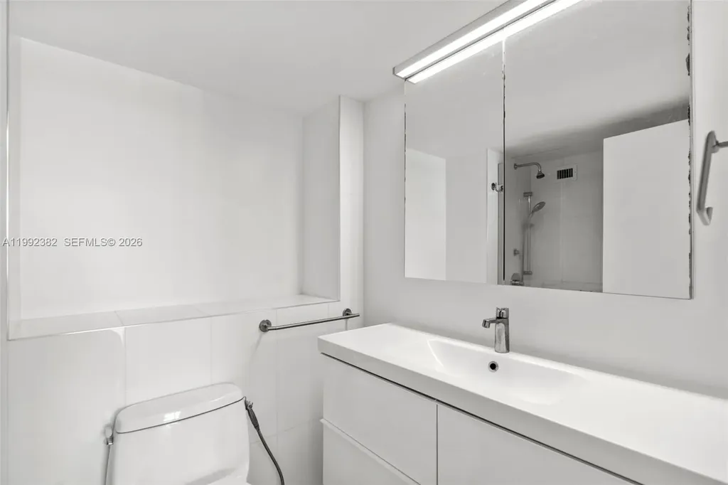 3800 S Ocean Drive Hollywood FL 33019