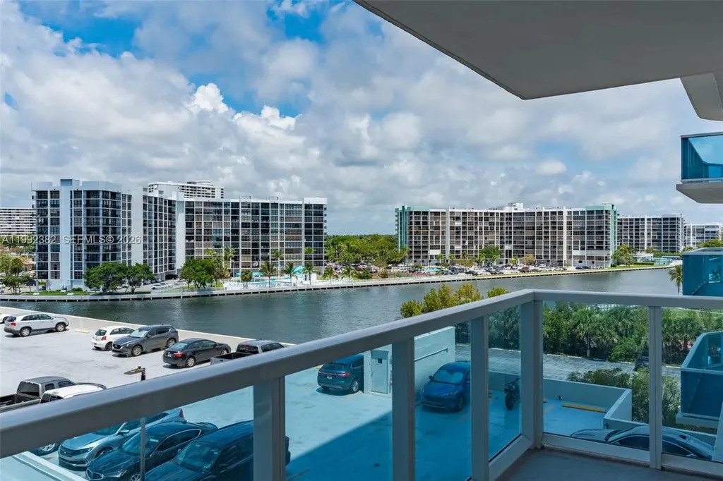 3800 S Ocean Drive Hollywood FL 33019
