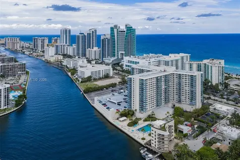 3800 S Ocean Drive Hollywood FL 33019