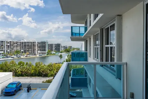 3800 S Ocean Drive Hollywood FL 33019