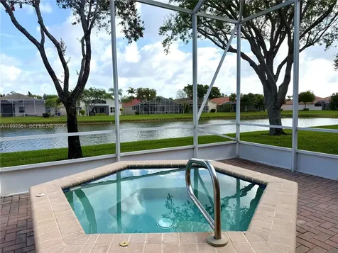 6735 Catania Drive Boynton Beach FL 33472