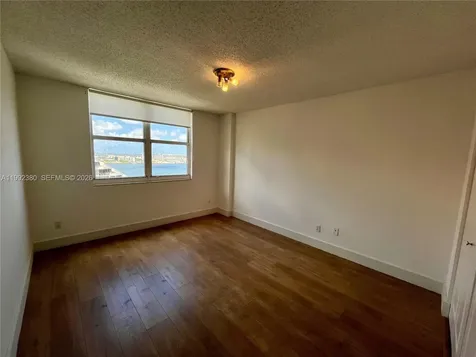 770 Claughton Island Drive Miami FL 33131