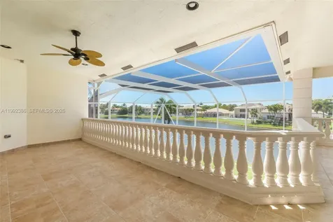 9886 Via Bernini Lake Worth FL 33467