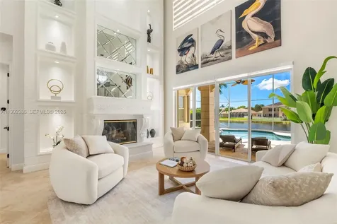 9886 Via Bernini Lake Worth FL 33467
