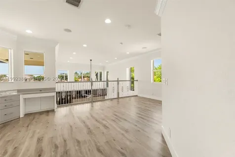 9886 Via Bernini Lake Worth FL 33467