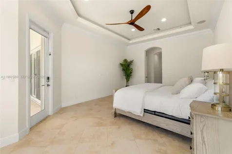 9886 Via Bernini Lake Worth FL 33467