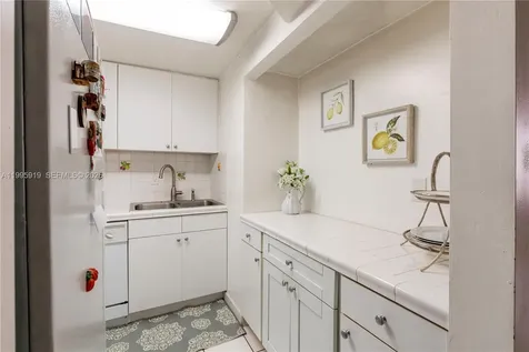 1440 Brickell Bay Drive Miami FL 33131