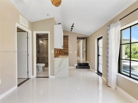1500 Biarritz Drive Miami Beach FL 33141