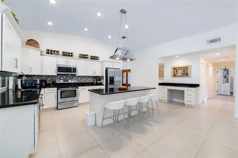 11690 Island Lakes Lane Boca Raton FL 33498