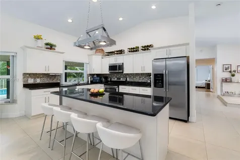 11690 Island Lakes Lane Boca Raton FL 33498