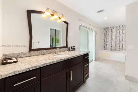 11690 Island Lakes Lane Boca Raton FL 33498