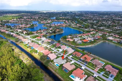 11690 Island Lakes Lane Boca Raton FL 33498