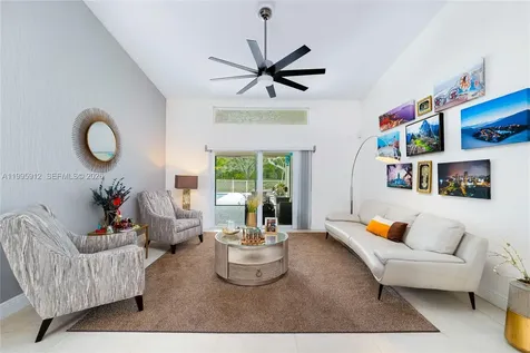 11690 Island Lakes Lane Boca Raton FL 33498