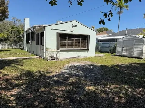 446 NW 45th Street Miami FL 33127
