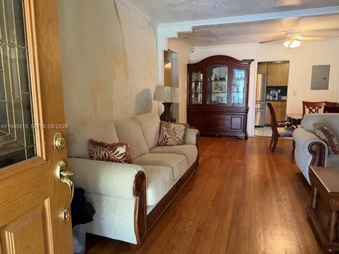 446 NW 45th Street Miami FL 33127
