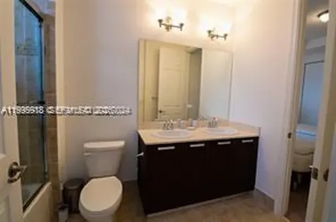 8375 NW 51st Terrace Doral FL 33166