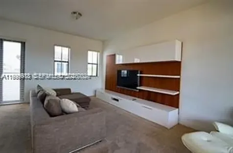 8375 NW 51st Terrace Doral FL 33166