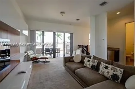 8375 NW 51st Terrace Doral FL 33166